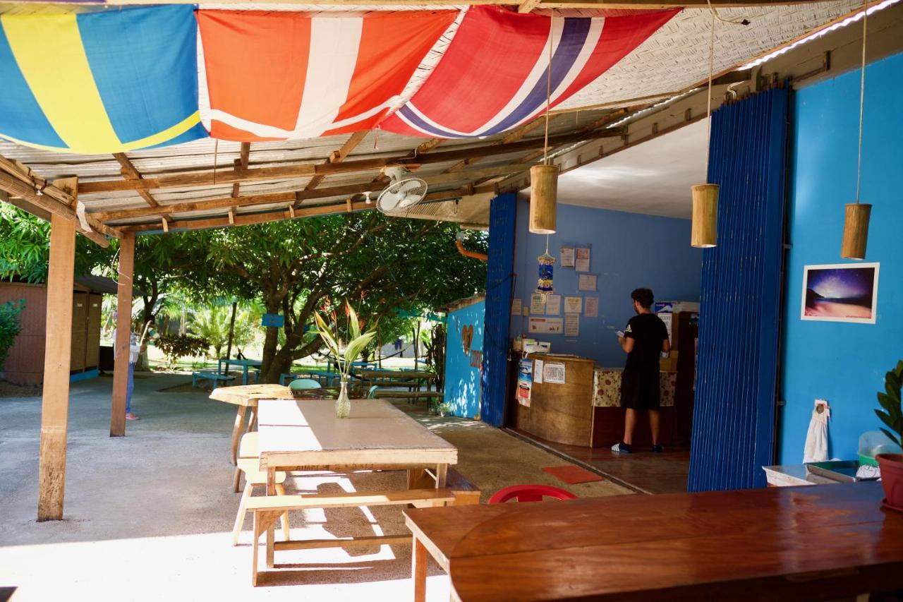 Fat Monkey Hostel Coron Zewnętrze zdjęcie